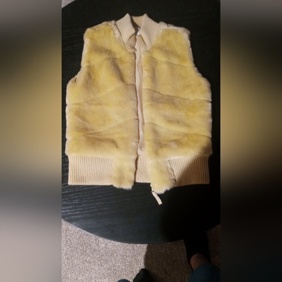 Old Navy Jackets & Blazers - Yellow and Cream Fur Vest